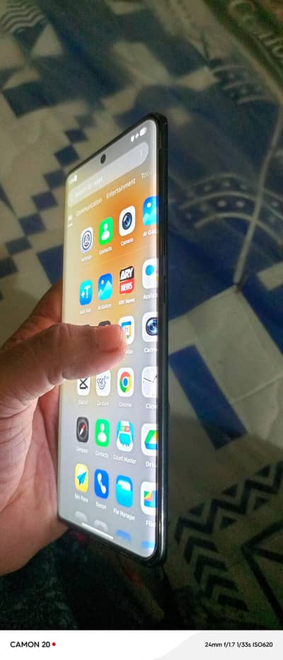 good condition Ram 16GB  ROM 256 GB