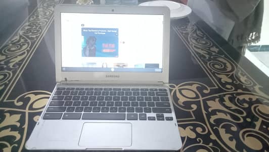 Ramzan sale 7000 no bargaining Samsung Chromebook 303C