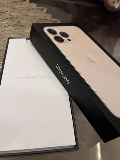 iPhone 13pro max 256gb factory unlocked