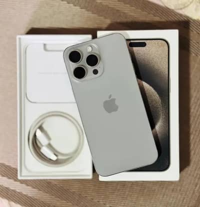 15 pro max 100Health Factory Unlock 256gb Waterpack