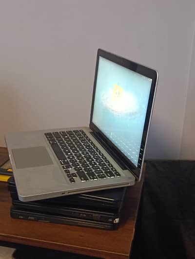 Apple MacBook Pro 2010 (Core i5)