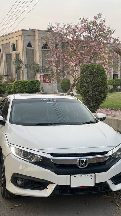 Honda Civic  ug full option