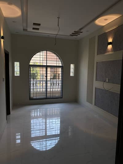 5.5 Marla Brand New House Available For Rent