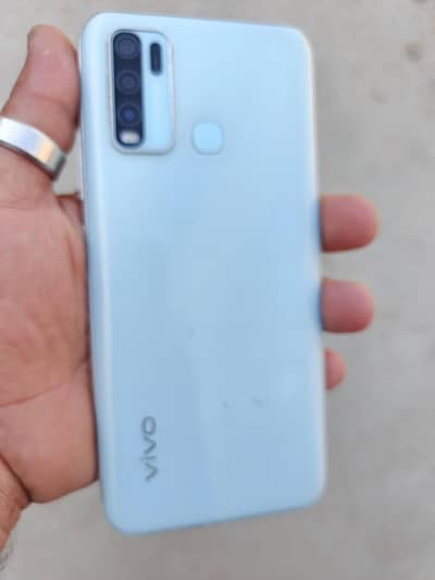 Vivo model 1940 4/64gb all ok tora sa penal tuta ha sirf mobile ha