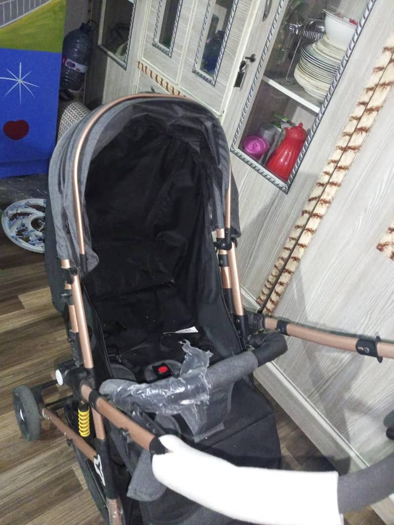 pram & Walker 6