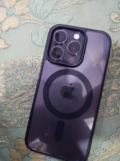 iPhone 15 Pro Black 128GB JV – 90% Battery Health – Box Available