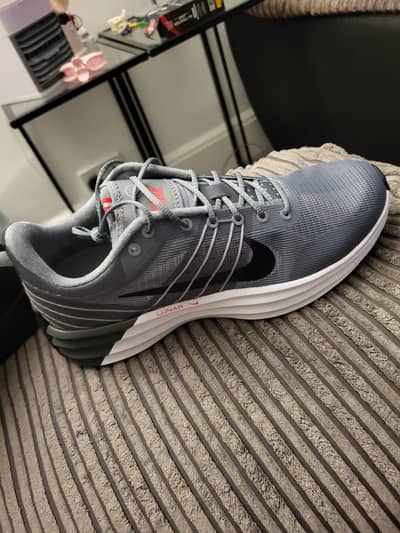  Nike Lunar Roam Men's —  100% Original UK Imported | Size 8-9 UK/PK