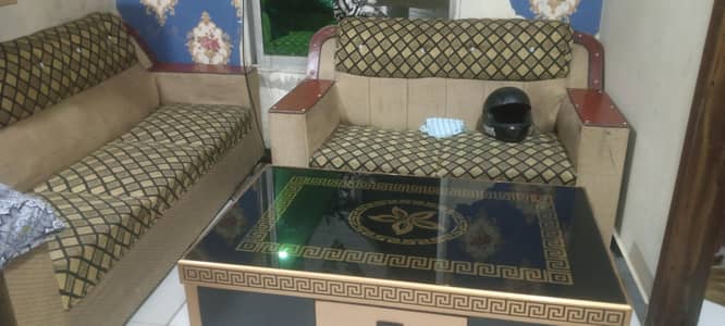 6 seater sofa and table