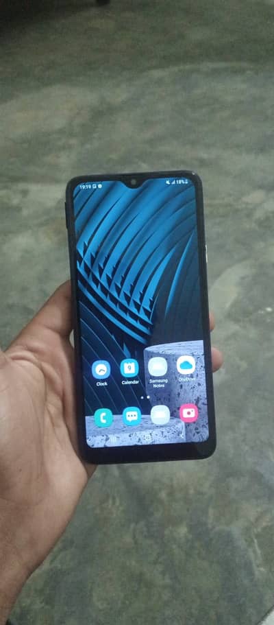 Samsung Galaxy A20s Duel Sim Official Approved 3/32 Read Add