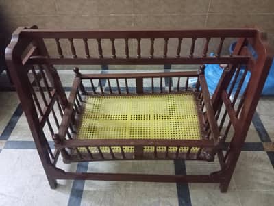 BABY SWING 9/10 CONDITION