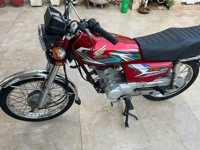 • Honda CG 125 2023 – Powerful Ride, Perfect Condition