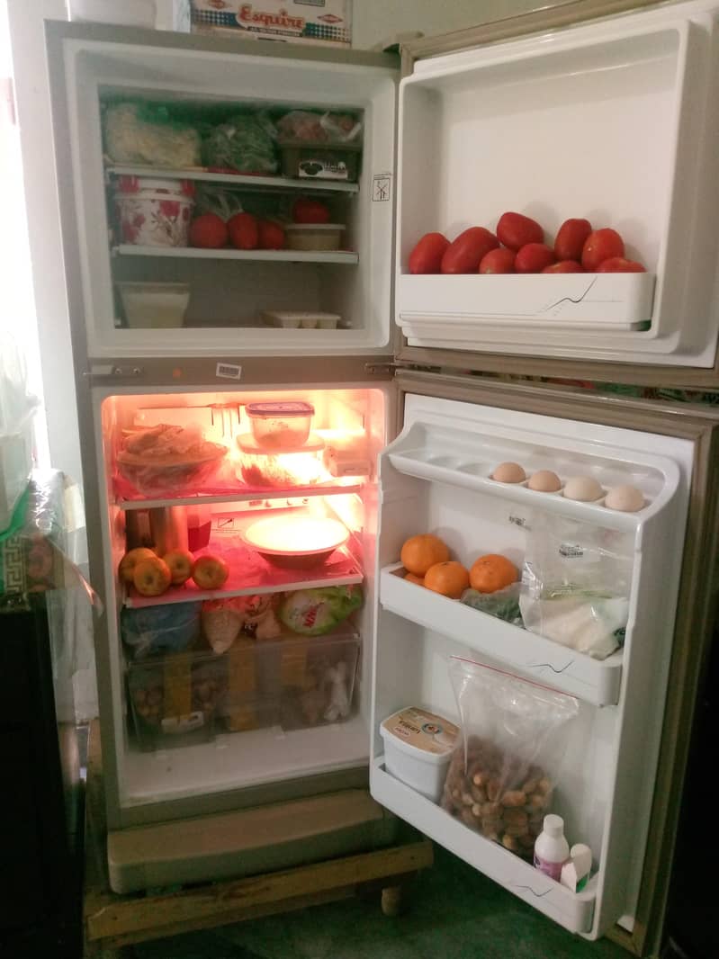 Dawlance fridge 1