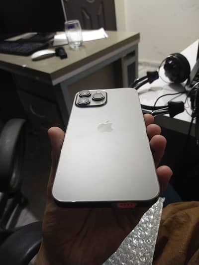 13 Pro Max 256Gb Lush Condition Water pack eid gift