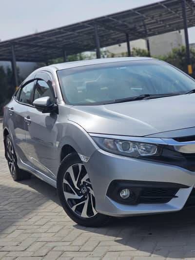 Honda Civic oriel 1.8