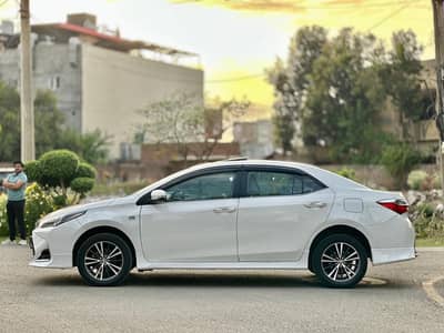 Toyota Corolla Altis grande