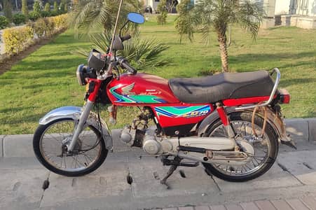 Honda CD70 for sale (urgent)