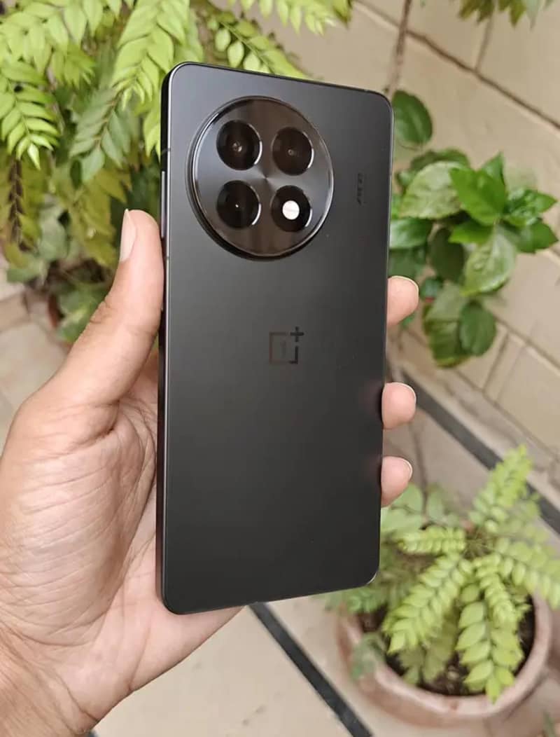 OnePlus Ace 5 3