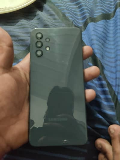 samsung galaxy A32 wth box