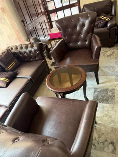 Luxury Leather Chairs Set with Glass Table – Like New