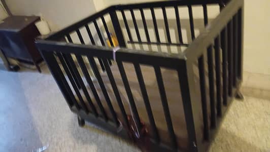 almari double door baby cot new condition