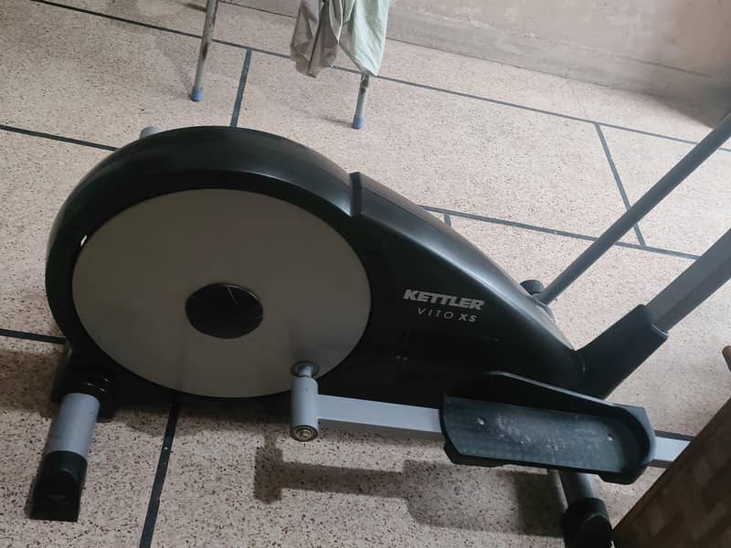 elliptical machine 4
