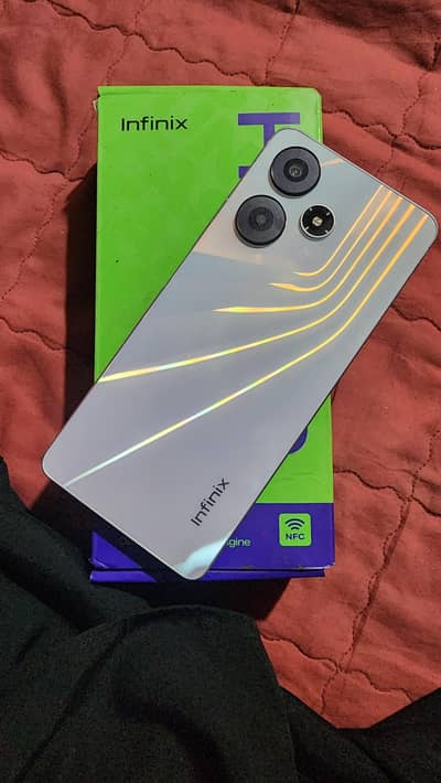 Infinix Hot 30 8+8/128 Full Box