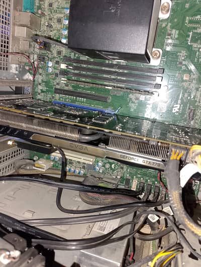 EVGA NVIDEA GTX 770  4GB SUPER CLOACKED