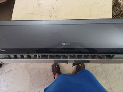 2 ton Ka gree inverter g10 model ha