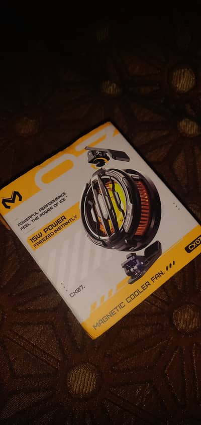 MEMO CXO7 BEST COOLING FAN FOR MOBILE PHONES