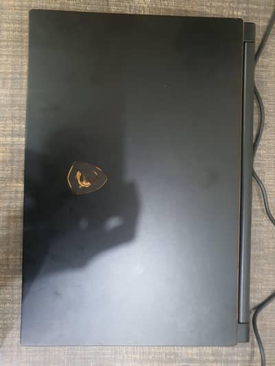 MSI  gs65 9SD 16/512