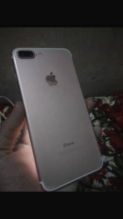 I phone 7 plus 0316-75-12-320.