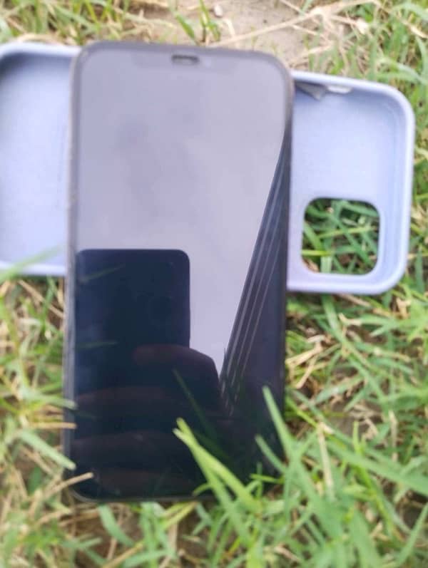 iphone 12 pro 1