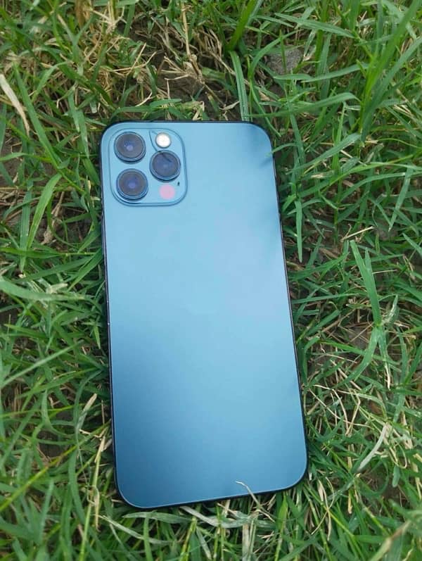 iphone 12 pro 3