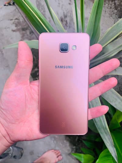 Samsung Galaxy A7 4G Special addition