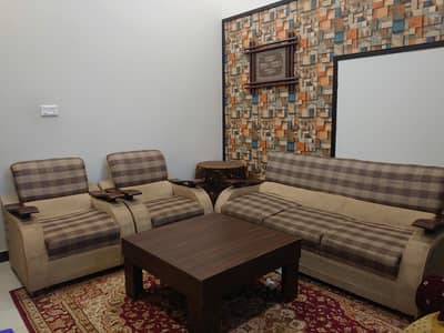 7 Seater Sofa Set 10/10 condition