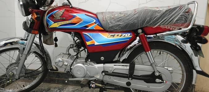 HONDA CD70