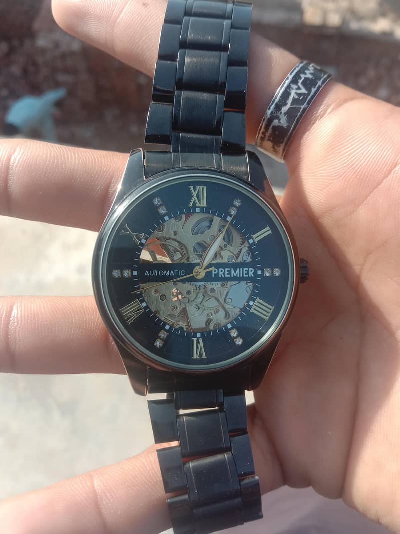 Automatic primer watch 0