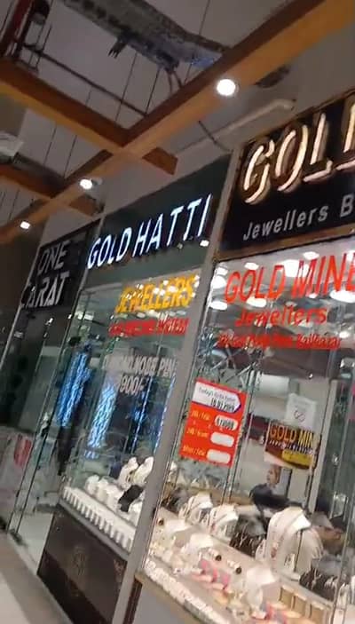 2 Shop size 200 Sqft For Sale in Layllpur Galariya 1 Canal Road Faisalabad