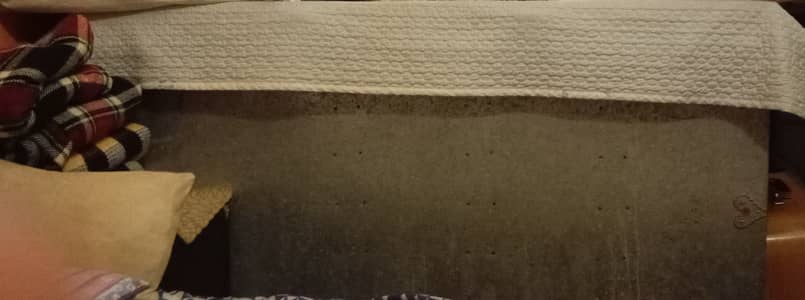 Trunk ( Paiti) for sale