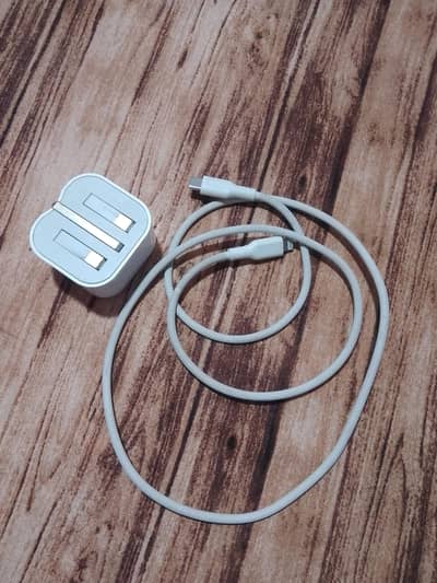 Iphone original Adapter and cable for sale