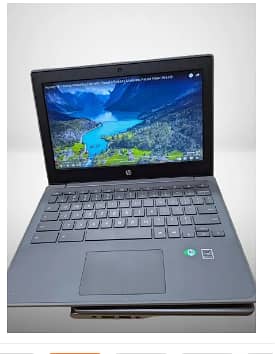 HP Chromebook 11 G8 EE – 11.6" HD Display, Intel Celeron, 4GB RAM, 32G