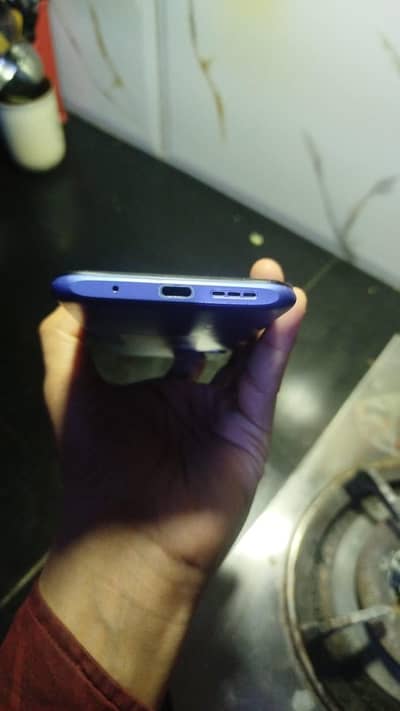 Redmi 9T 6/128 with only box  10/8 condition Whatsapp 03118324134