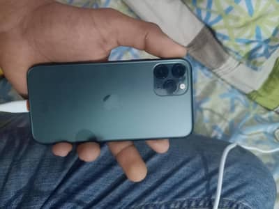 I phone 11 pro ( exchange possible to uper I phone