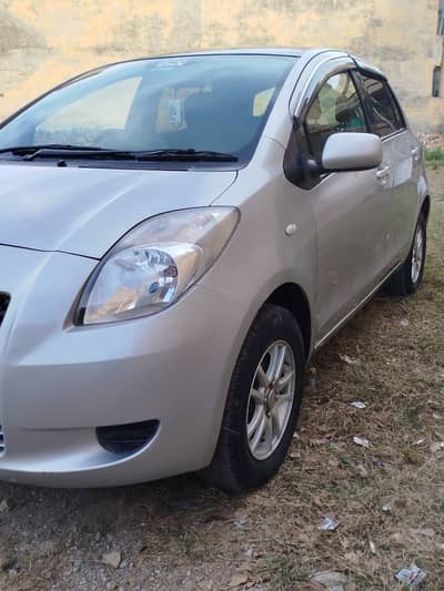 Toyota Vitz 2006 model 1.3 cc