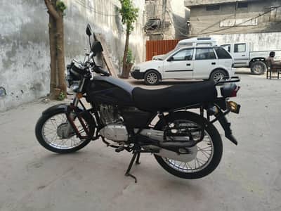 Suzuki GS-150