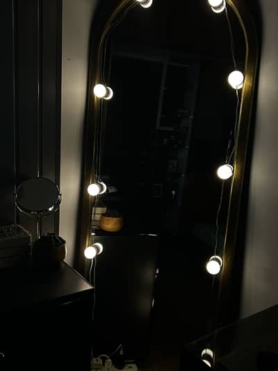 6ft Full Length Standing Mirror with Stand – Good Condition