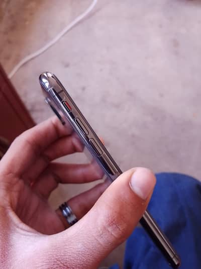 Iphone Xs Non Pta 64 gb 10 by 9