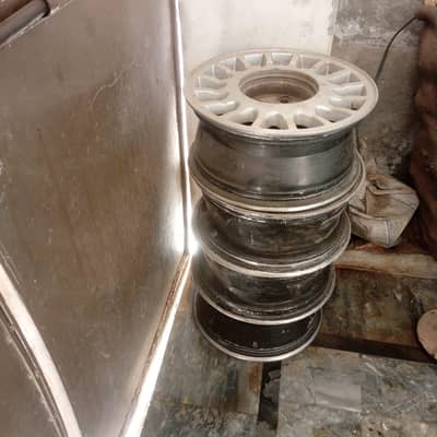 use rims hain both achy hain aur munasib bi 03065685380 rabta number