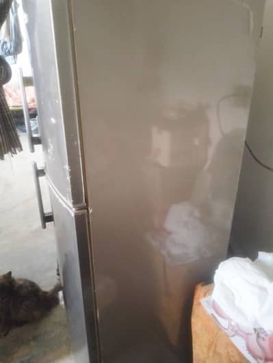 sale my  electro fridge argent sale Karni hai  × mo electro fridge