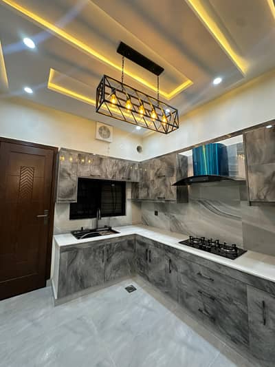 10 Marla non furnished upper portion for rent in bahria town